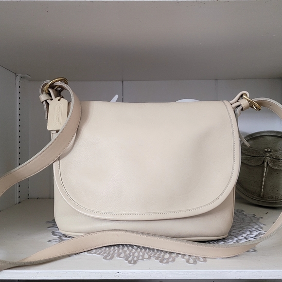 Coach Handbags - Vintage Coach Fletcher 4150